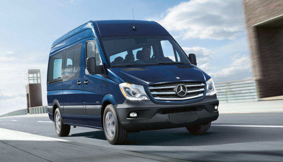 Mercedes Benz Sprinter Passenger Van 2500