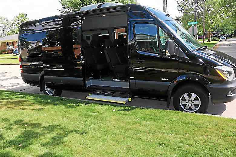 Mercedes Benz Sprinter Passenger Van 2500 Mercedes Benz Sprinter Passenger Van 2500