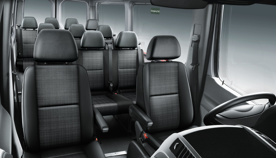 Mercedes Benz Sprinter Passenger Van 2500