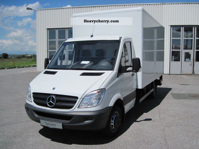 Mercedes Benz Sprinter Truck