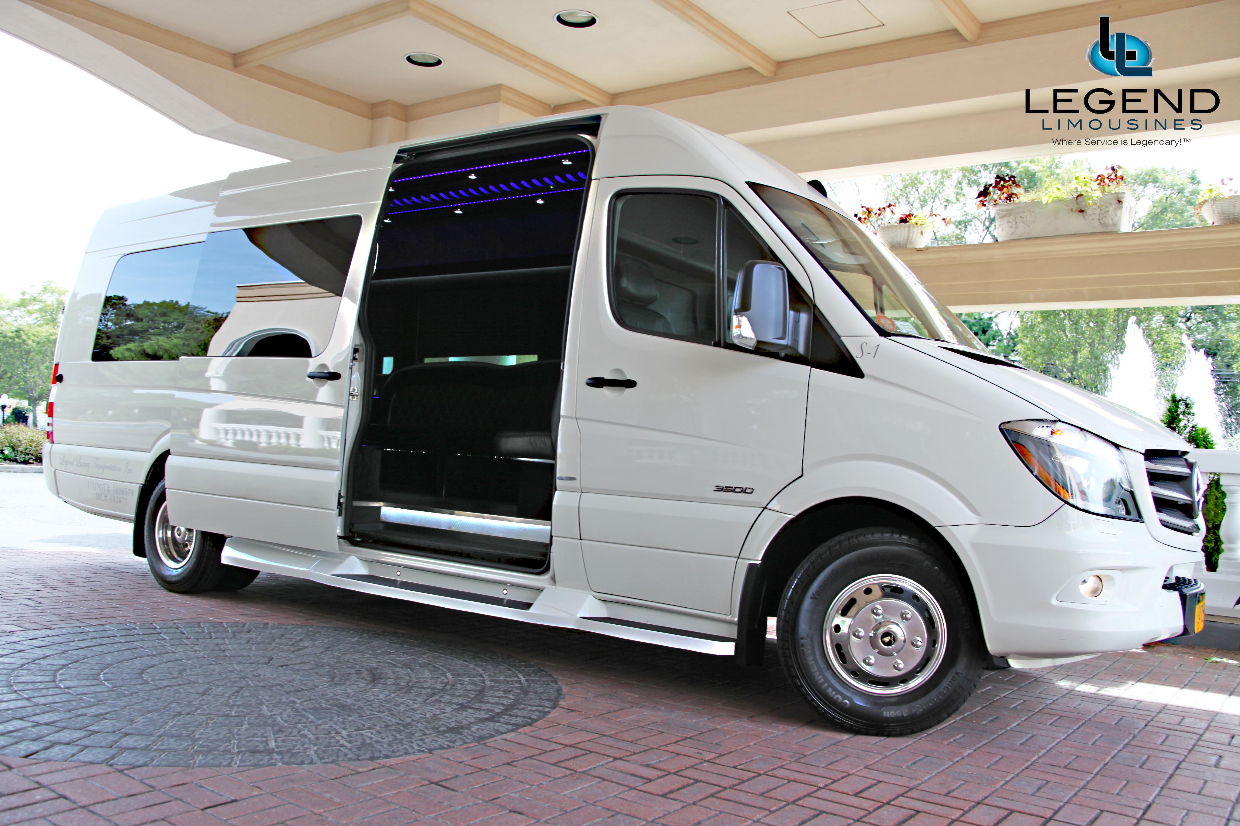 Mercedes Benz Sprinter White