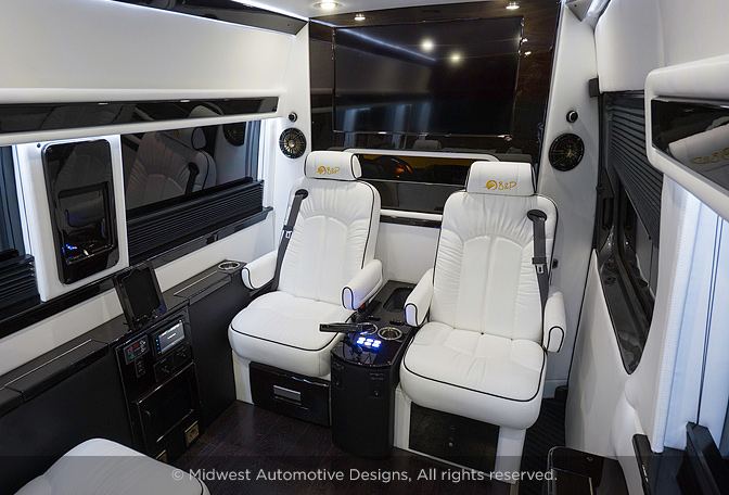 Mercedes Benz Sprinter White