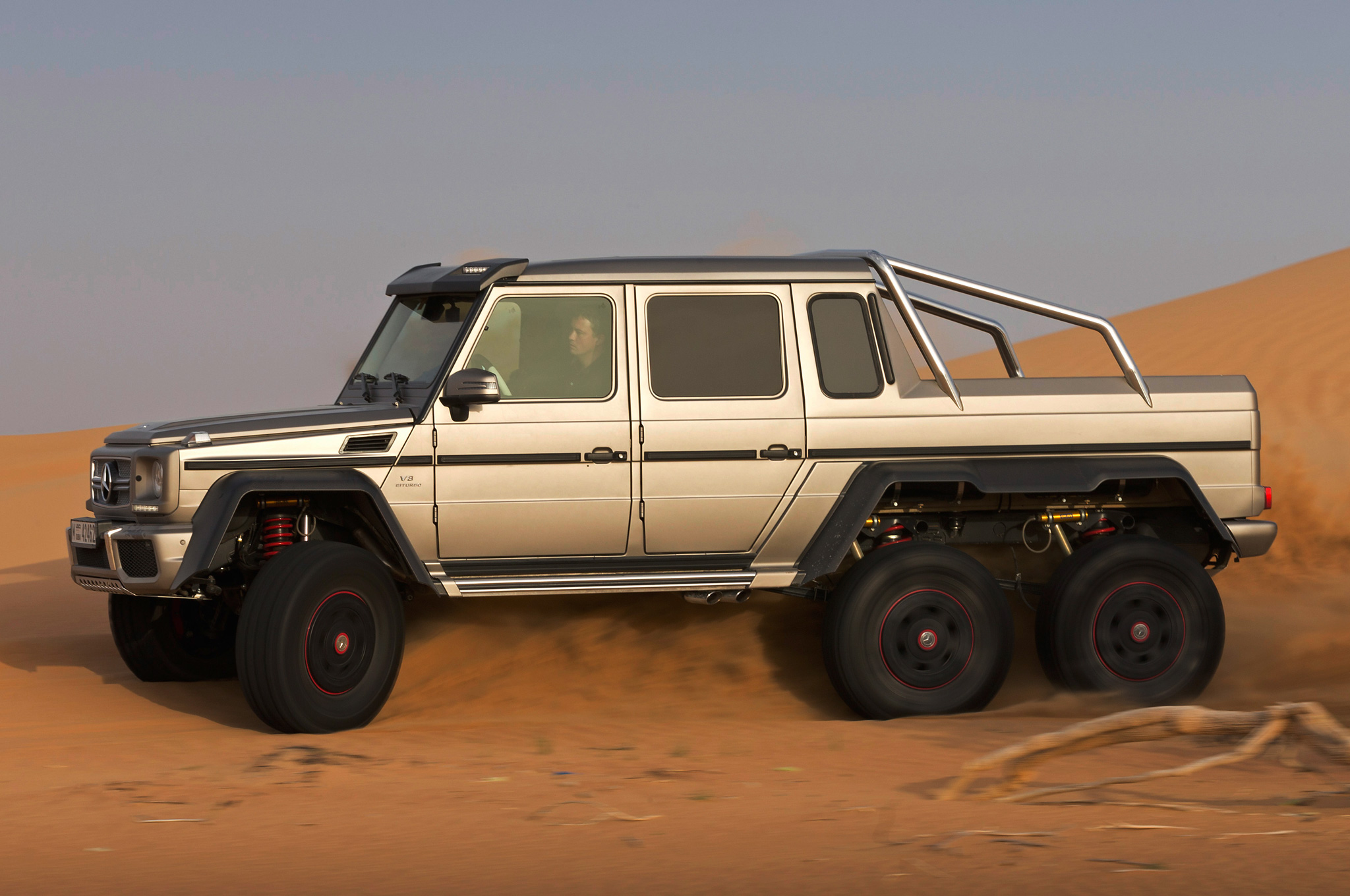 Mercedes Benz Suv 6x6