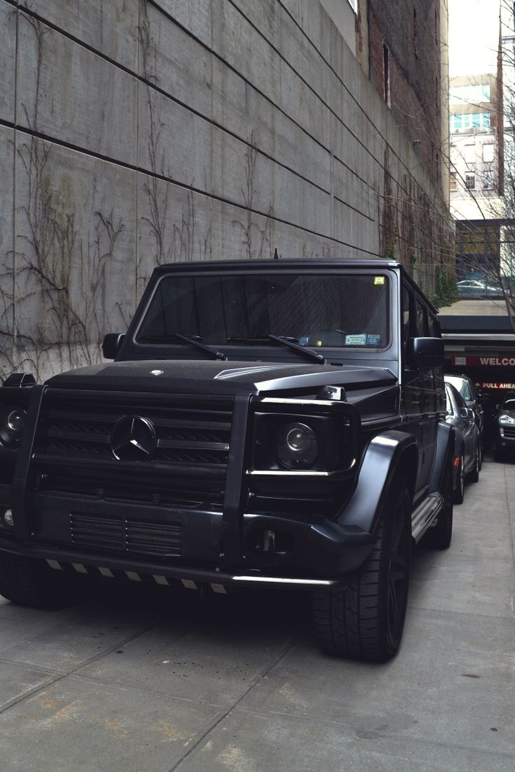 Mercedes Benz Suv Matte Black