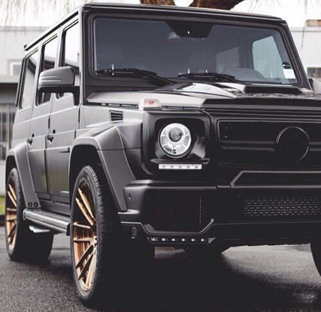 Mercedes Benz Suv Matte Black