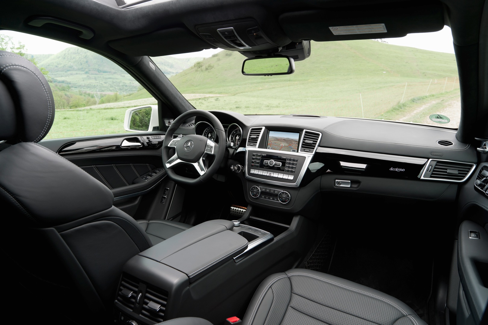 Mercedes Benz Suv V8