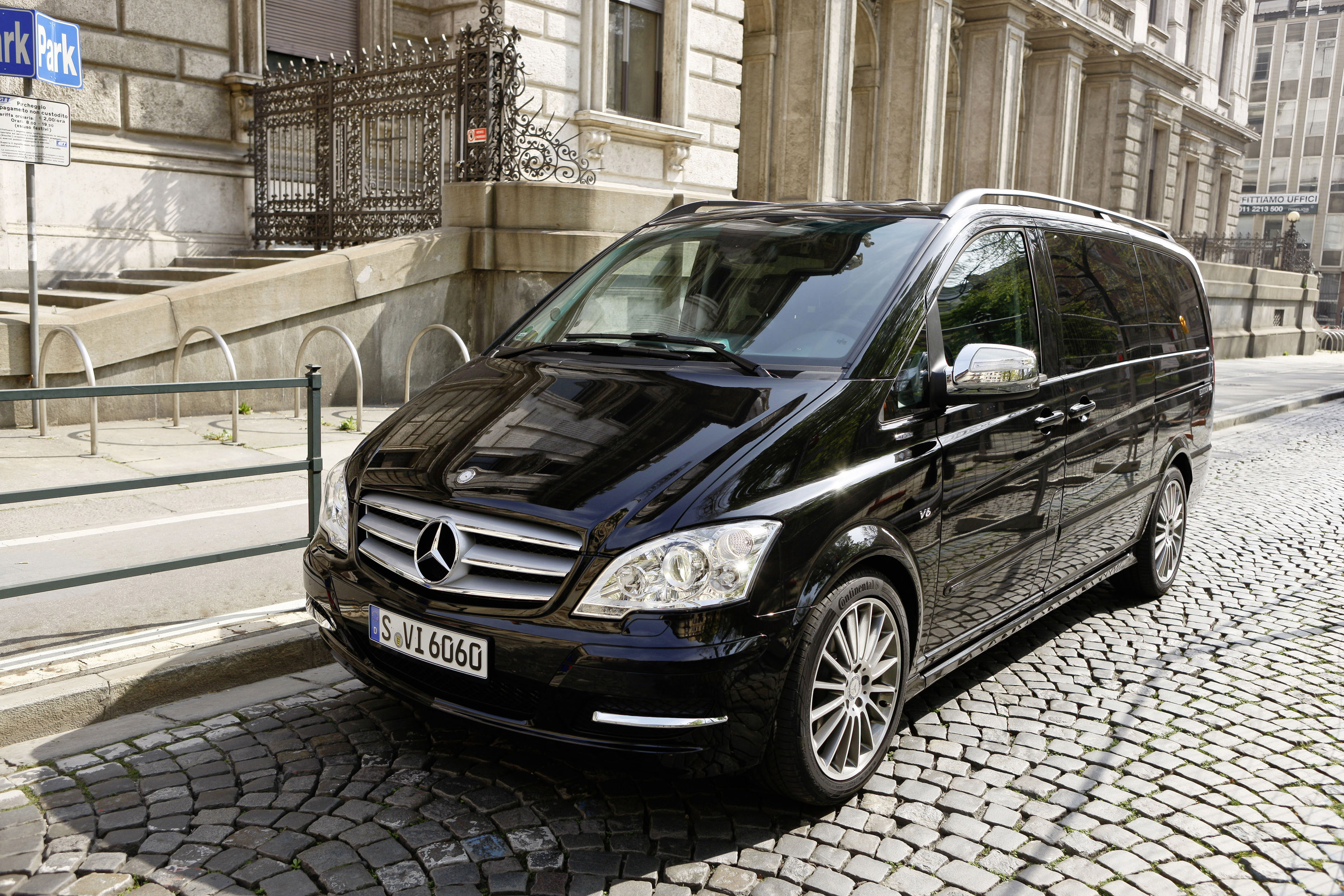 Mercedes Benz Viano 2010