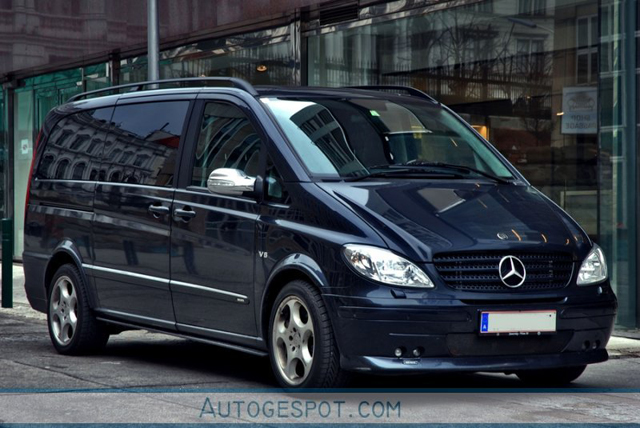 Mercedes Benz Viano V8