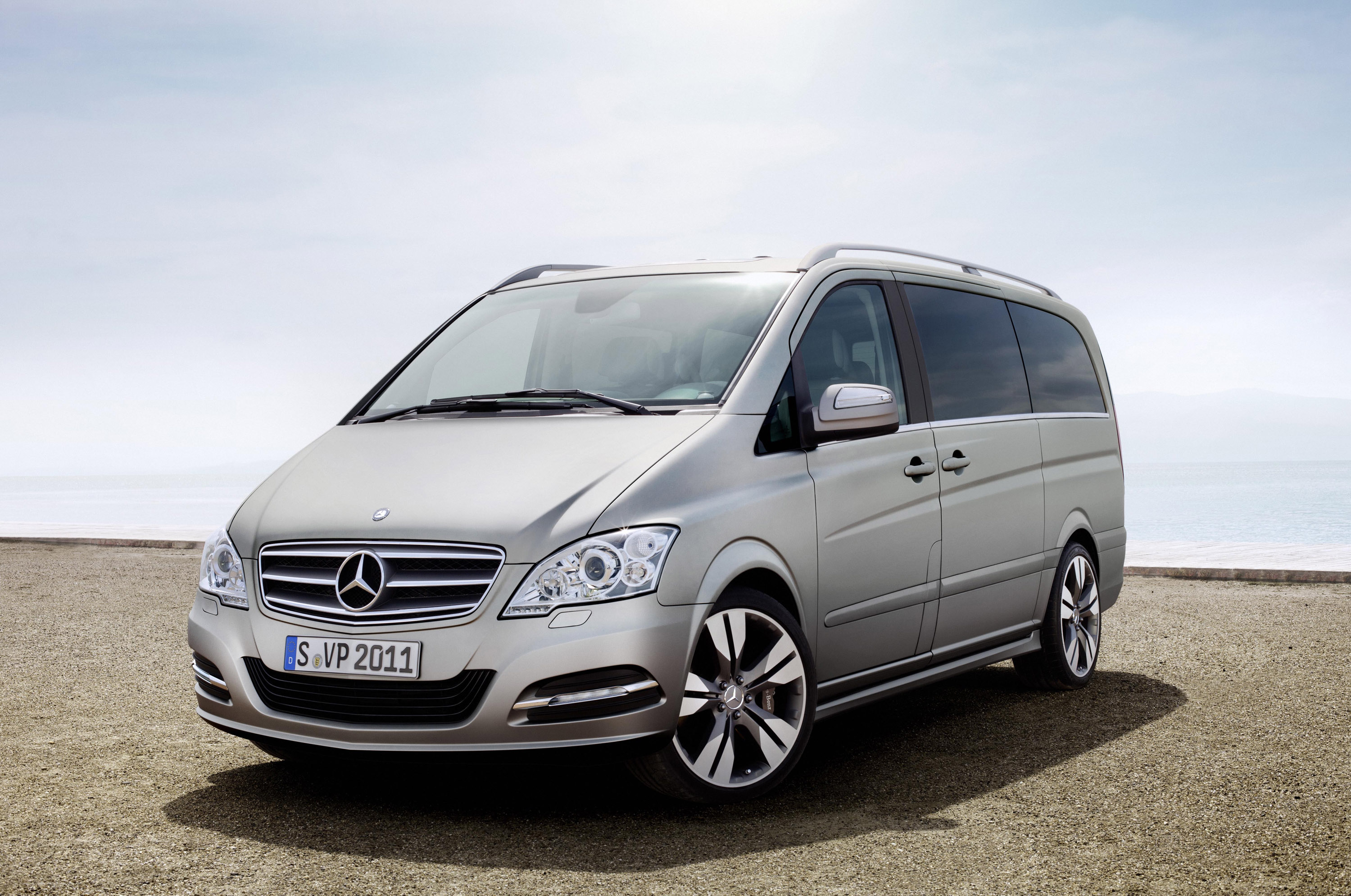 Mercedes Benz Viano V8