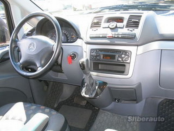 Mercedes Benz Vito 111 Mercedes Benz Vito 111