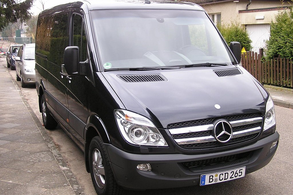 Mercedes Benz Vito 8 Seater