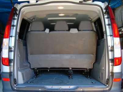 Mercedes Benz Vito 9 Passenger