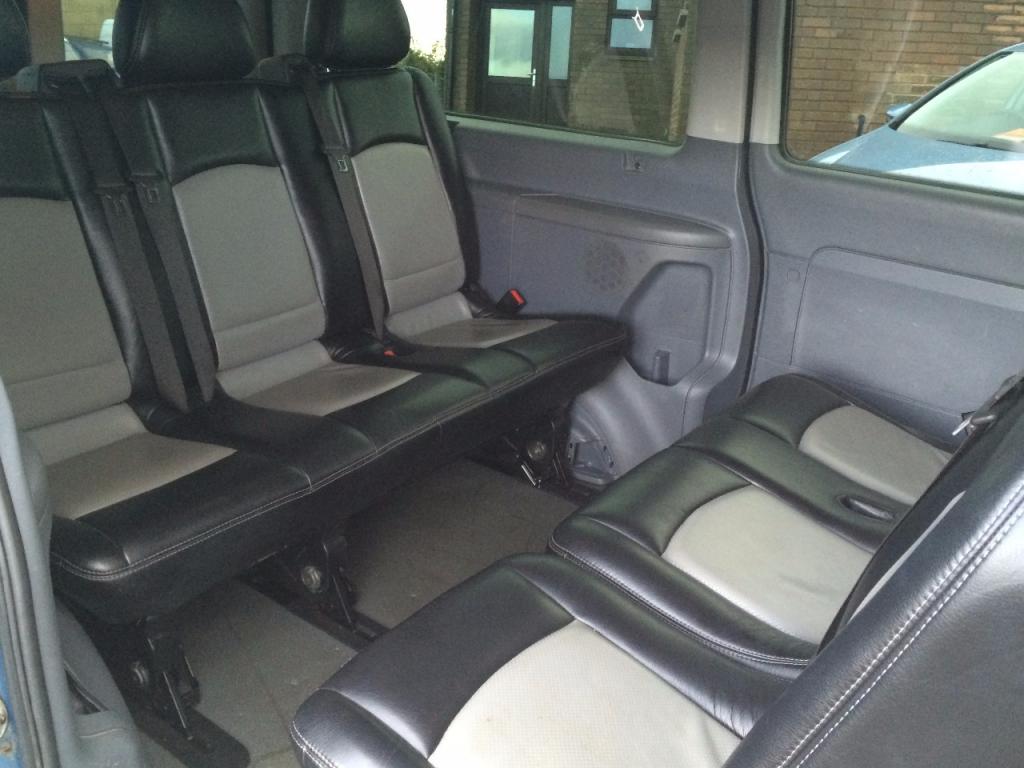 Mercedes Benz Vito 9 Seater Mercedes Benz Vito 9 Seater