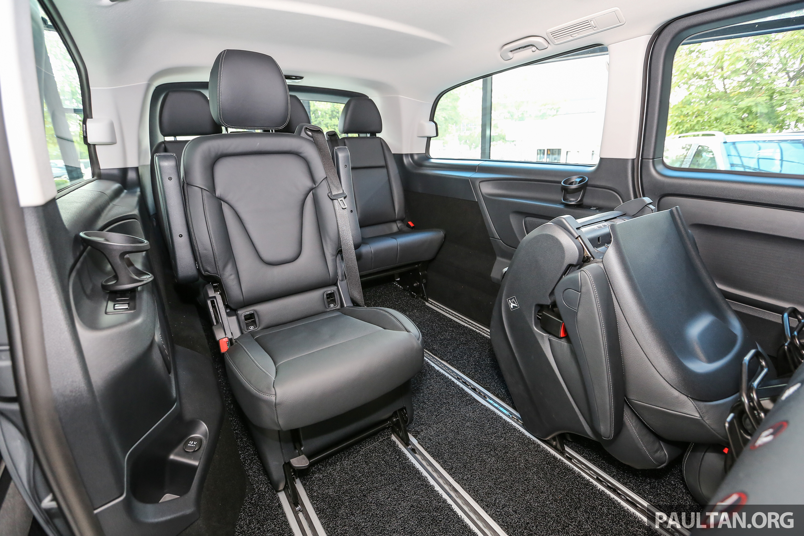 Mercedes Benz Vito Tourer - reviews, prices, ratings with various photos