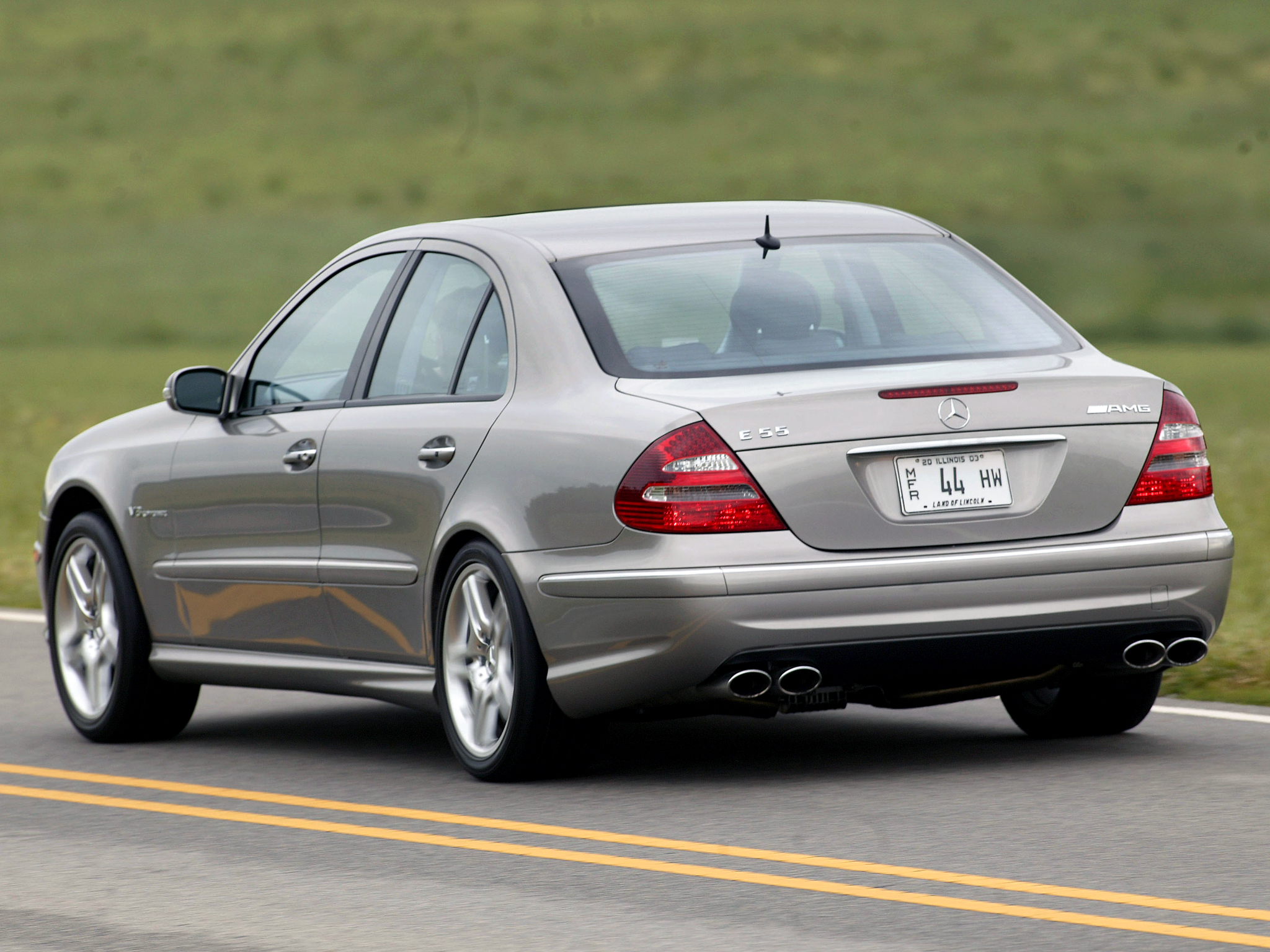 Mercedes Benz W211 2003