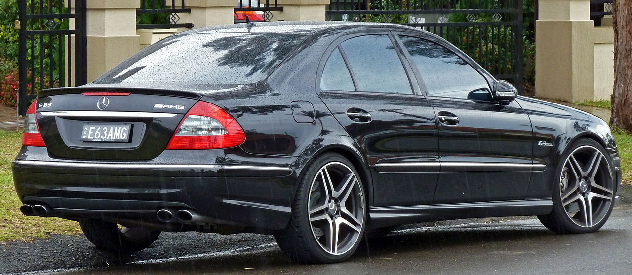 Mercedes Benz W211 Amg