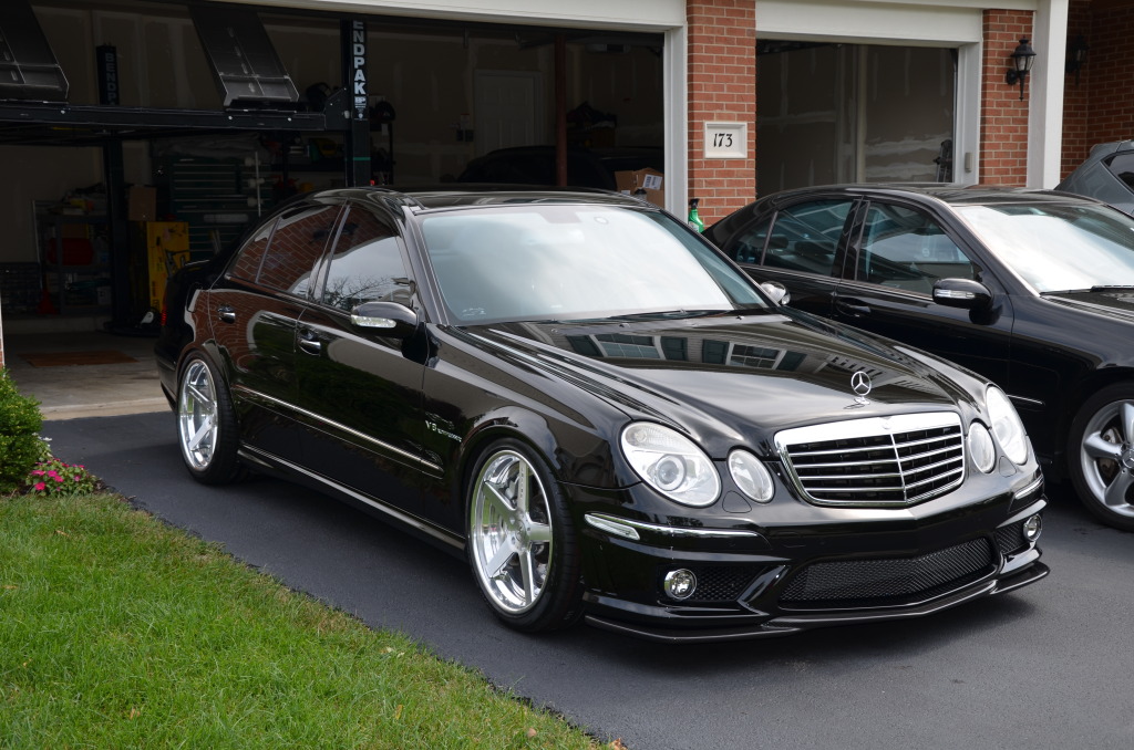 Mercedes Benz W211 Amg