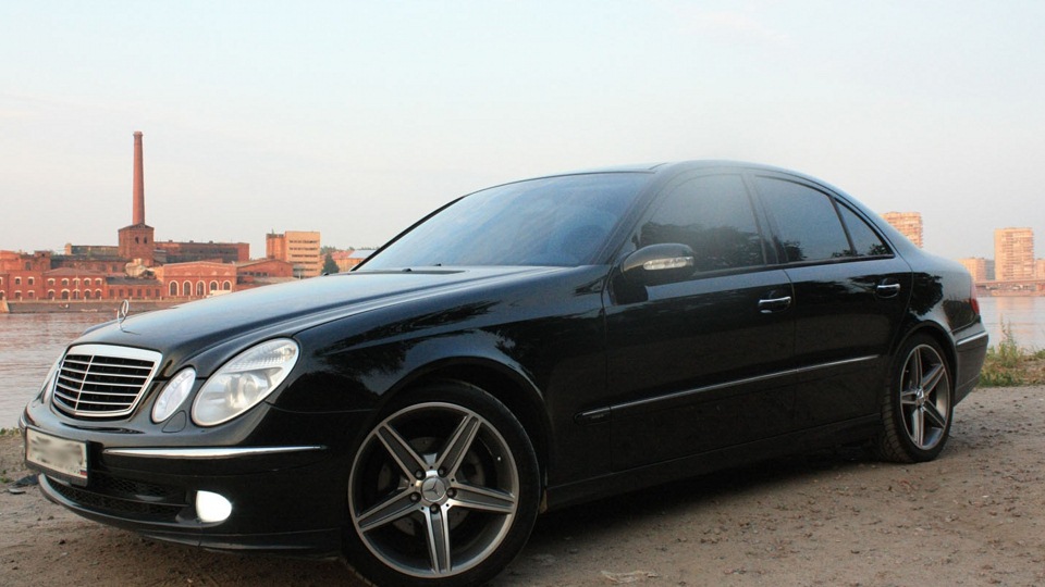 Mercedes Benz W211 Avantgarde