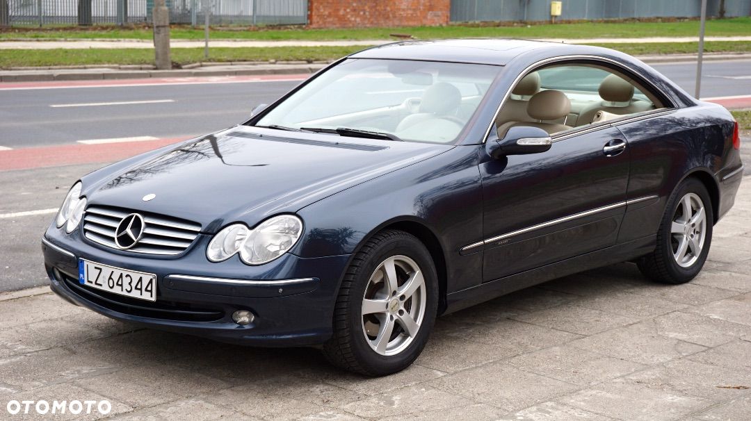 Mercedes Benz W211 Coupe