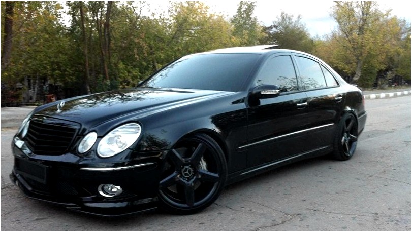 Mercedes Benz W211 Modified