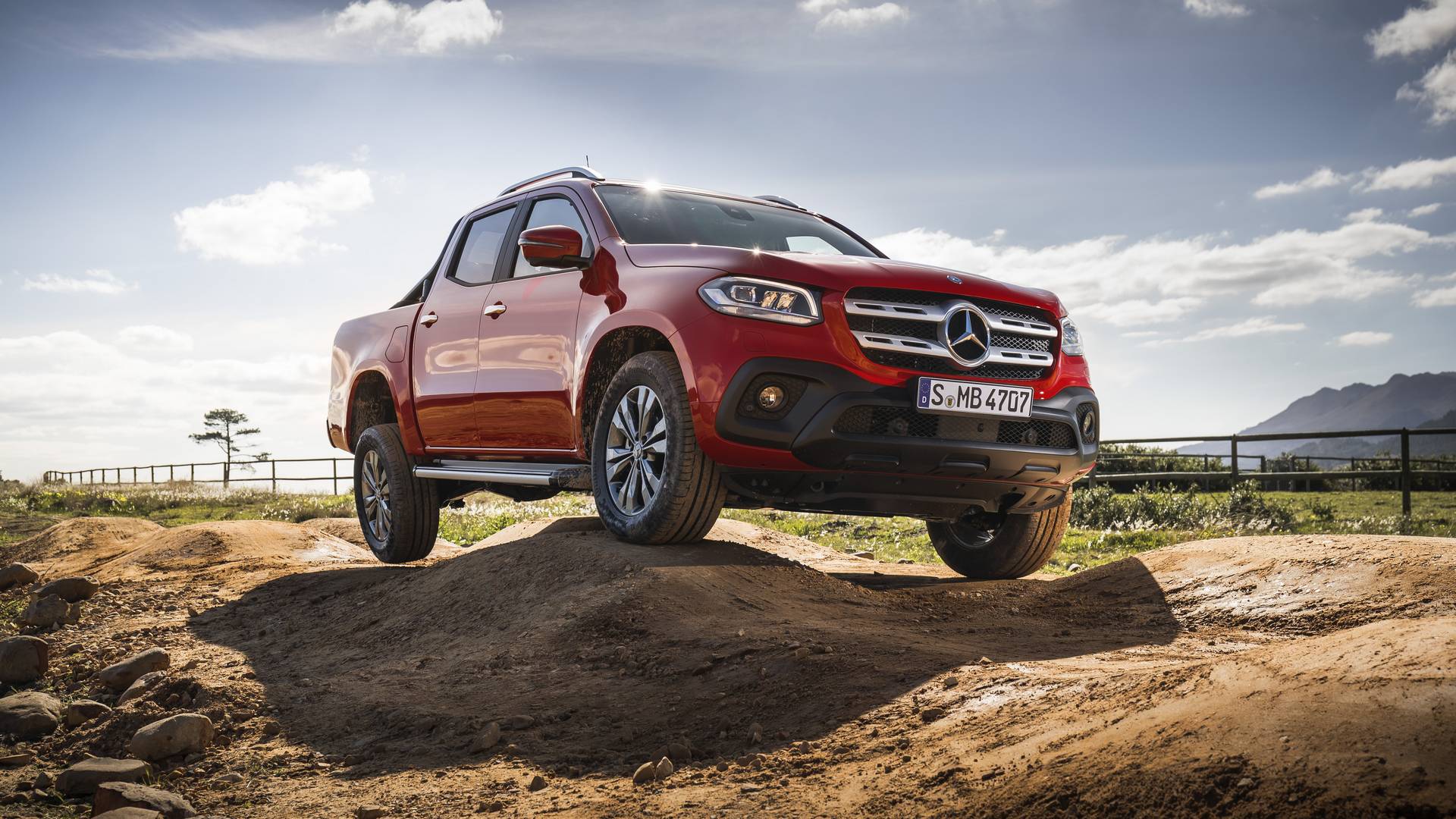 Mercedes Benz X Class Off Road
