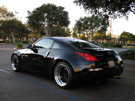 Nissan 350z Black