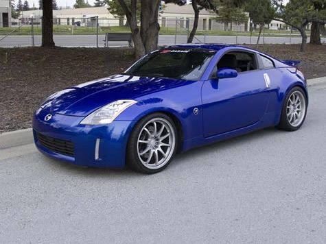 Nissan 350z Blue