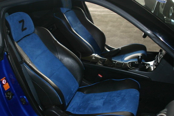 Nissan 350z Blue
