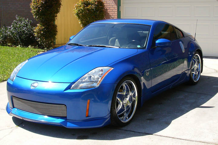 Nissan 350z Blue