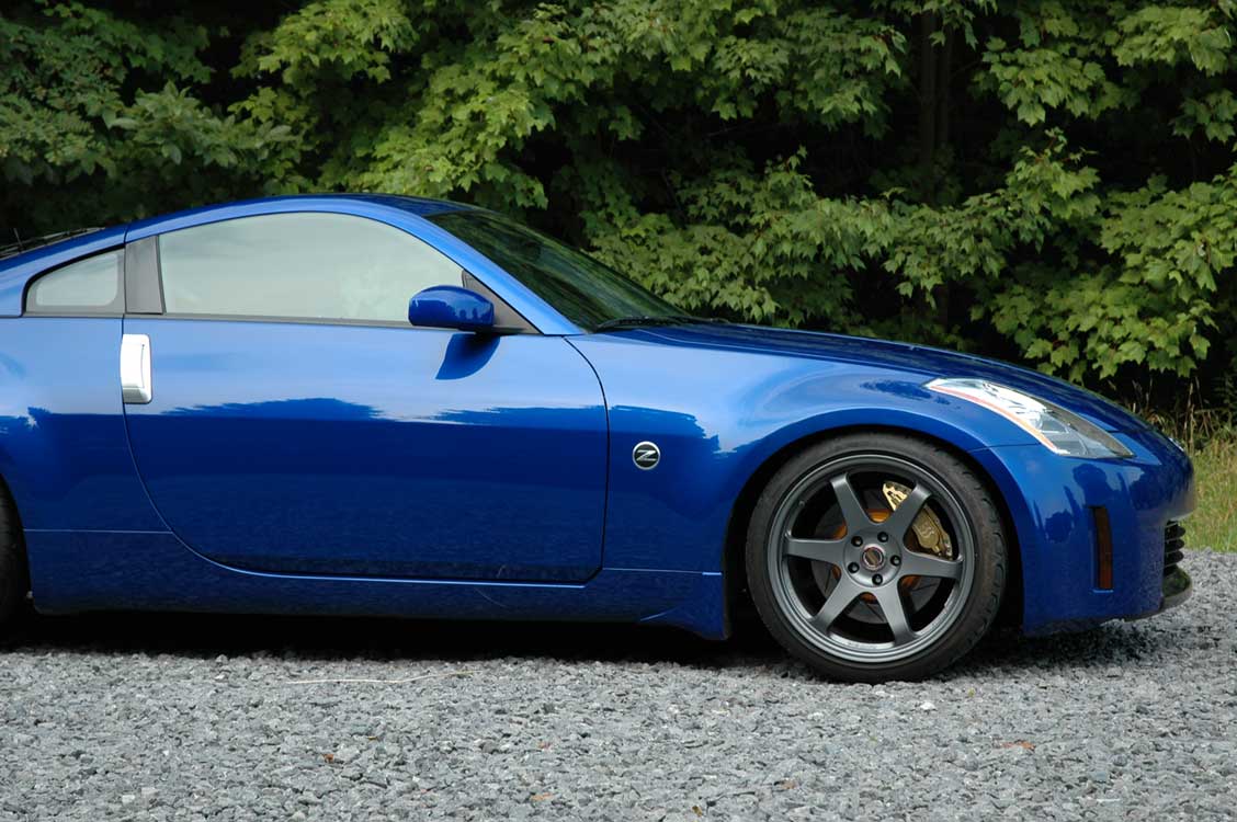 Nissan 350z Blue