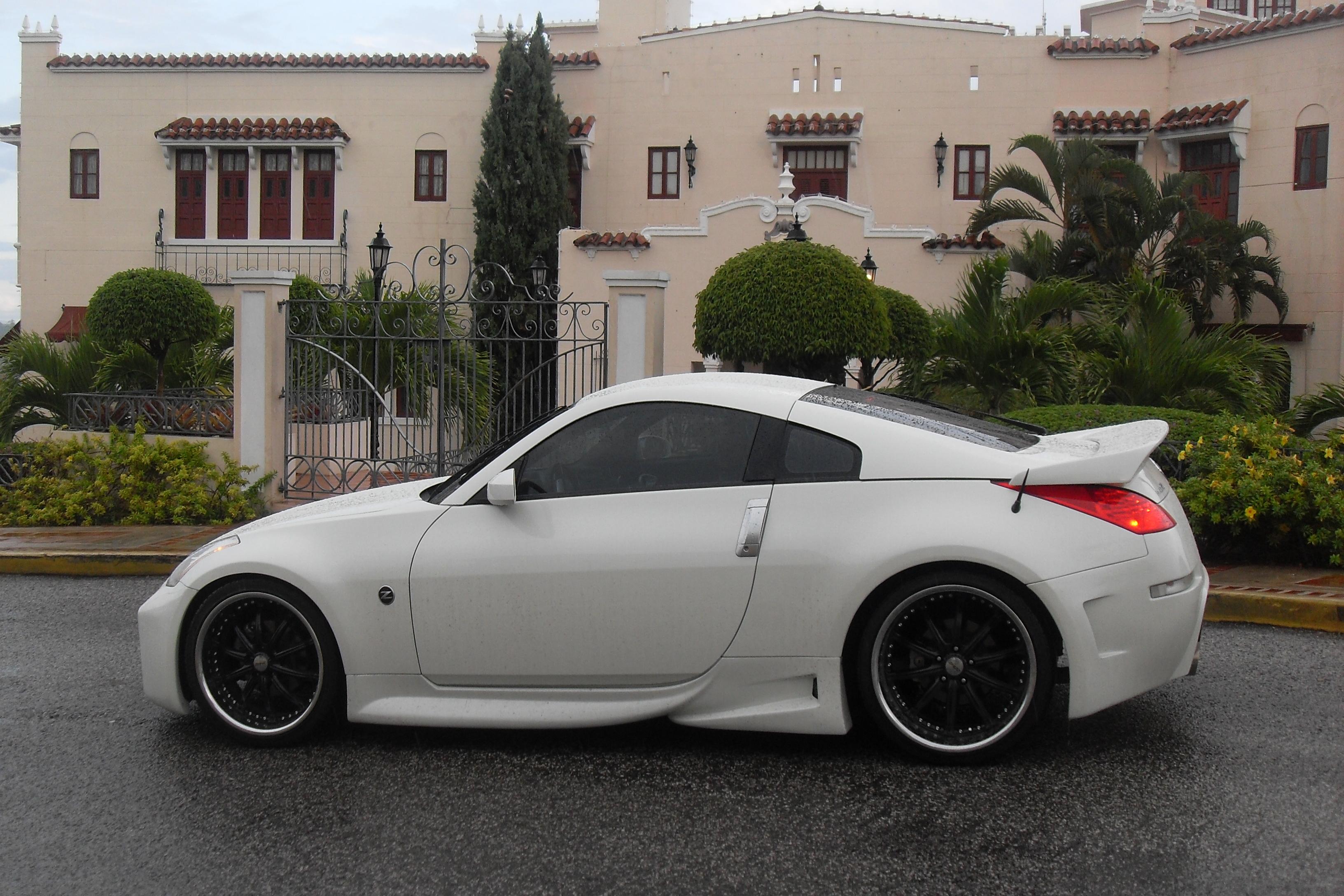 Nissan 350z Coupe