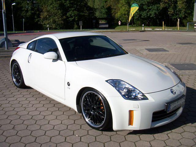 Nissan 350z White