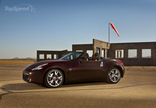 Nissan 370z 4 Seater