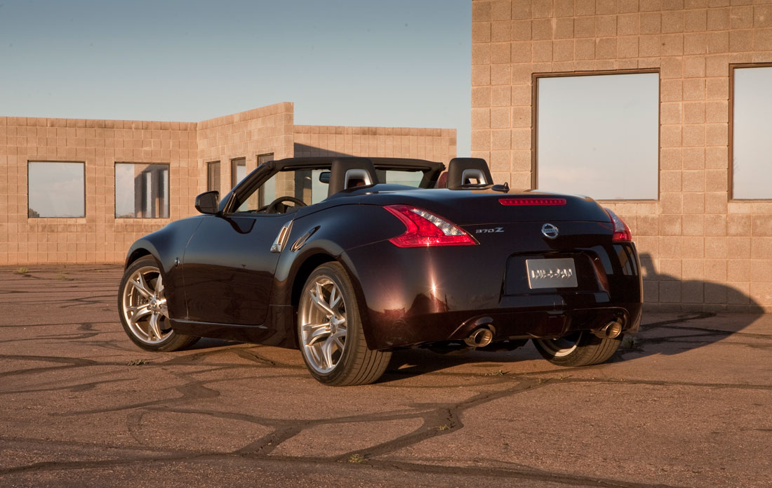 Nissan 370z 4 Seater