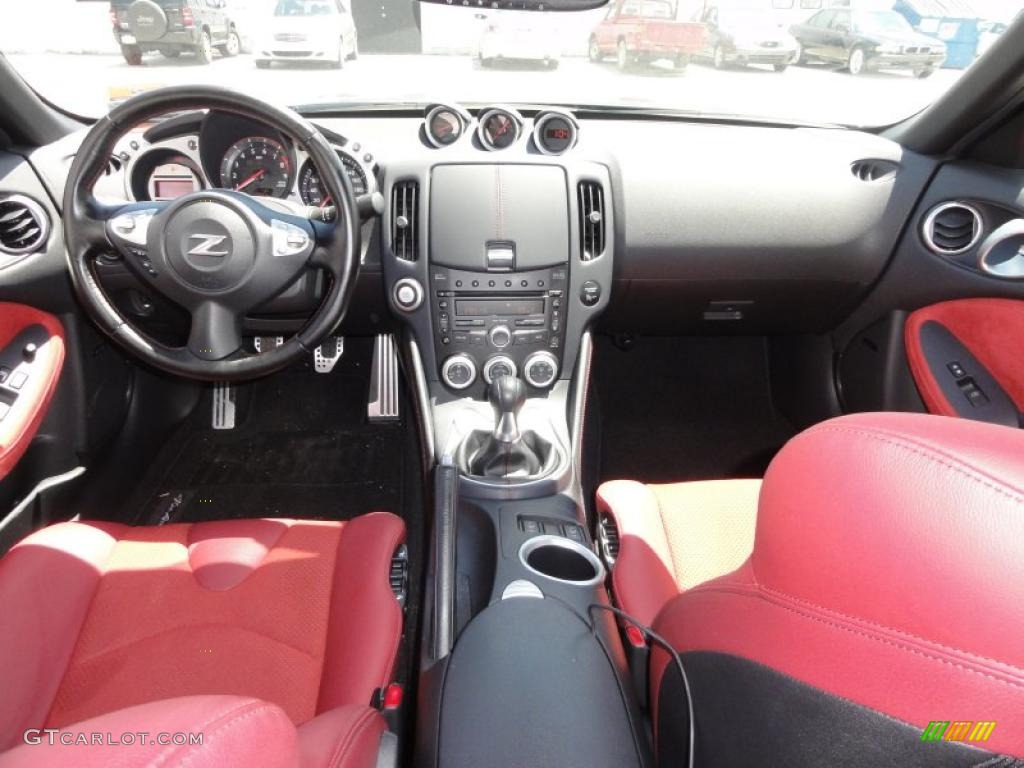 Nissan 370z 40th Anniversary Edition