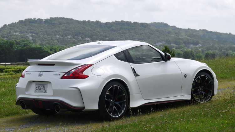 Nissan 370z Awd