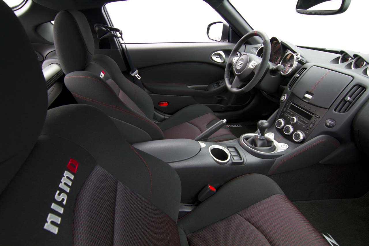 Nissan 370z Black