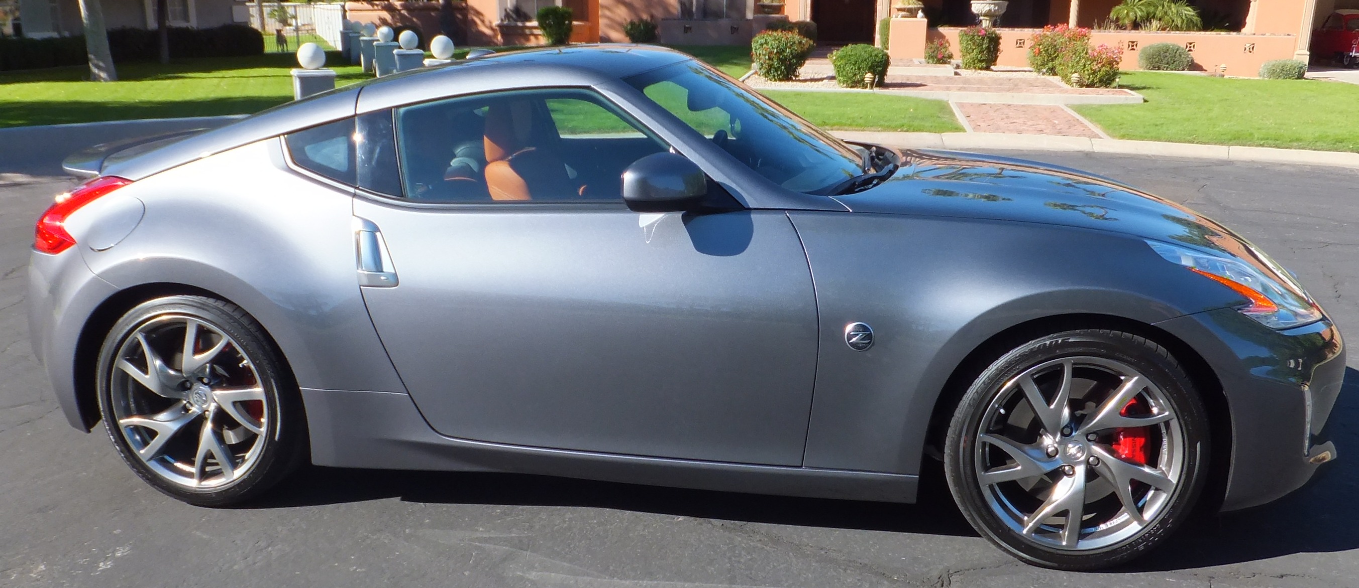 Nissan 370z Sport Package