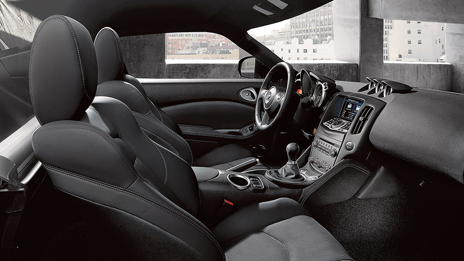 Nissan 370z Touring Coupe Nissan 370z Touring Coupe