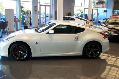 Nissan 370z White