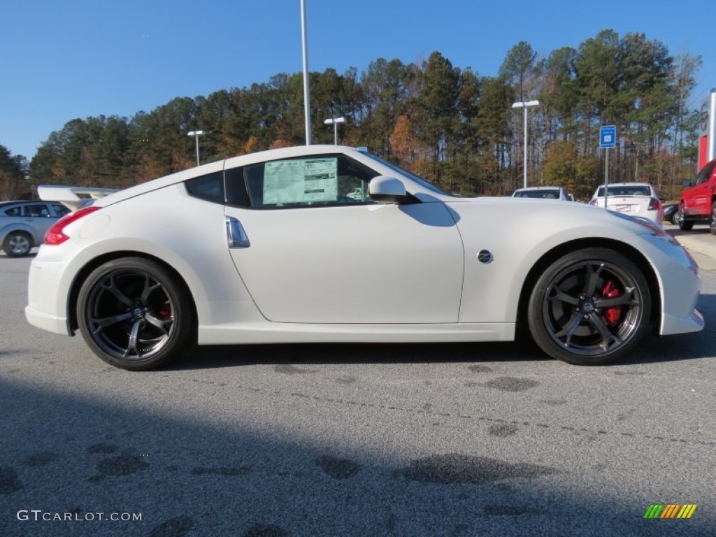 Nissan 370z White
