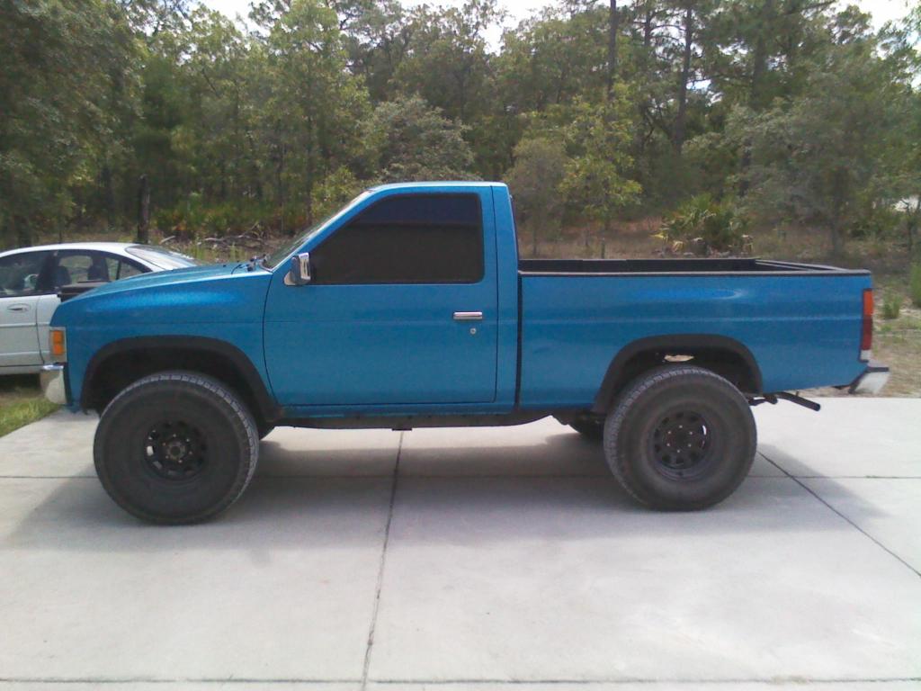 Nissan 4x4 D21