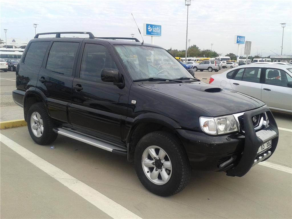 Nissan 4x4 Jeep