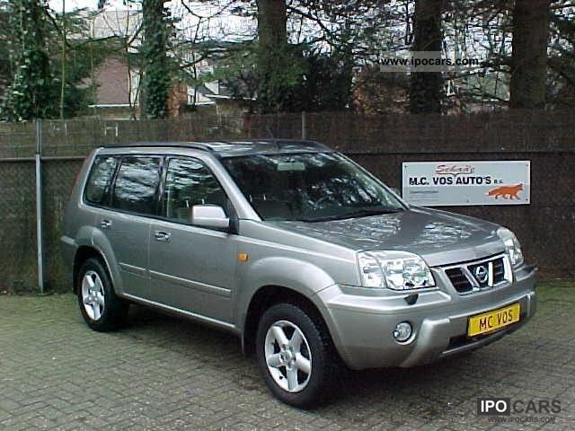 Nissan 4x4 Jeep