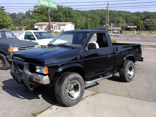 Nissan 4x4 Pick Up