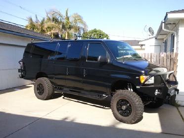 Nissan 4x4 Van