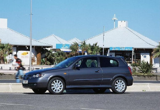 Nissan Almera 1.5 Visia
