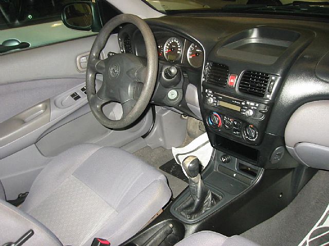 Nissan Almera 1.5 Visia