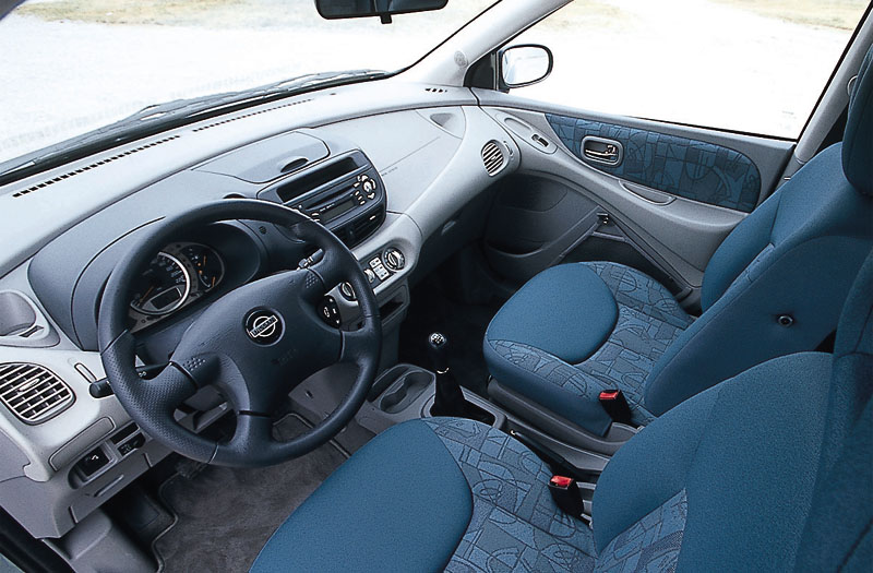 Nissan Almera 1.8 Luxury