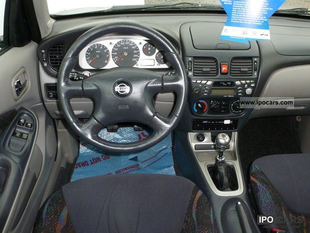 Nissan Almera 1.8